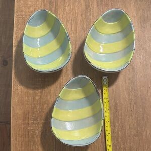 Mud Pie Speckled Egg-Shaped Ceramic Bowl